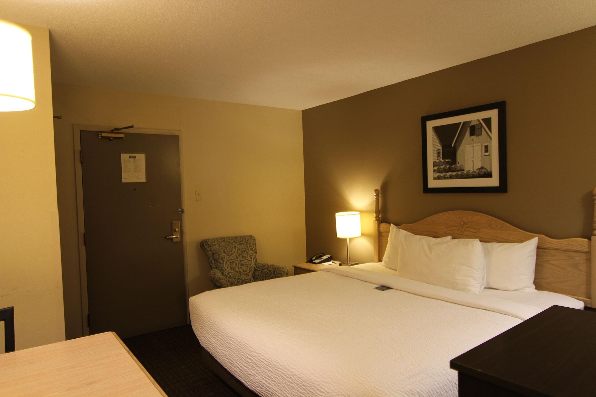 Travelodge Suites By Wyndham Moncton Exterior foto