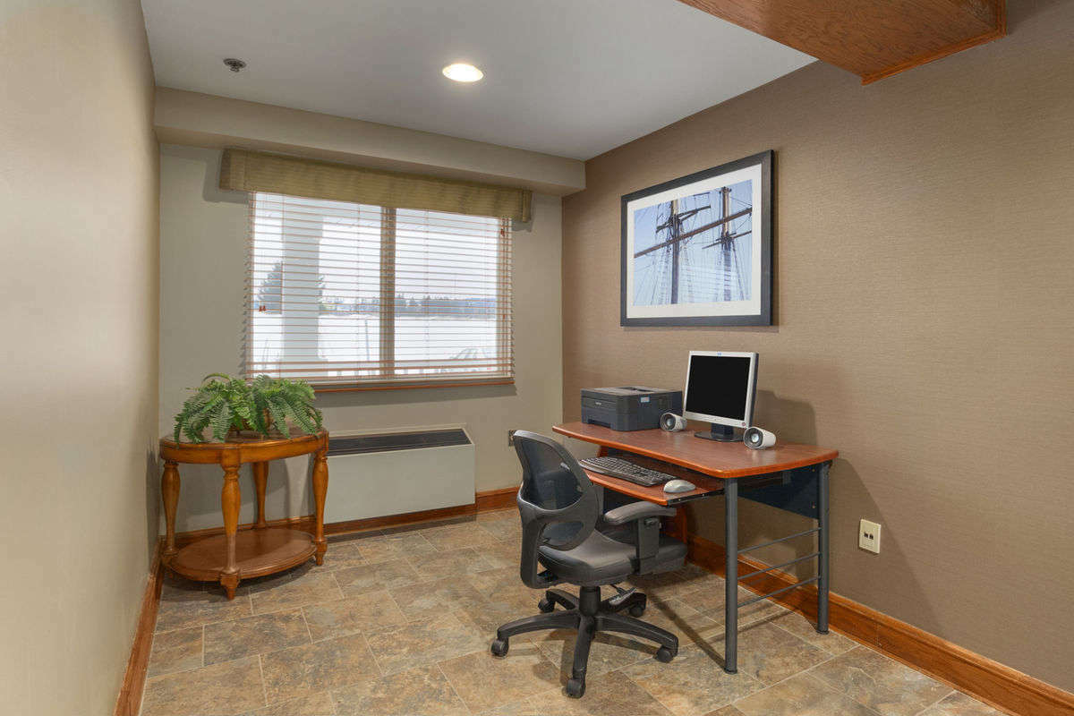 Travelodge Suites By Wyndham Moncton Exterior foto
